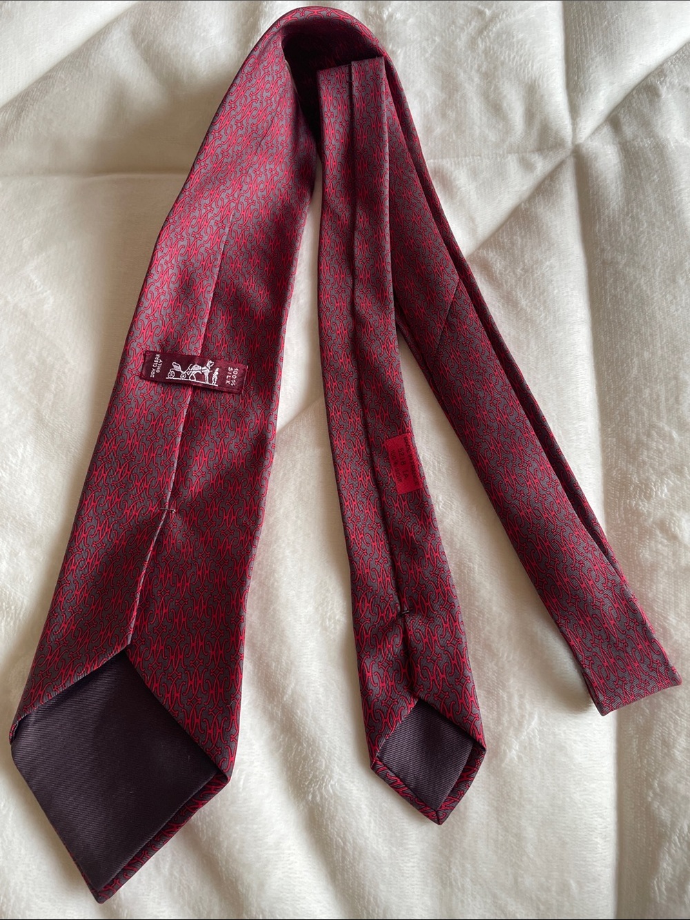 Auth.Hermes Paris France 100% Silk Red Grey H Patterned Silk Tie Rare - Picture 4 of 9